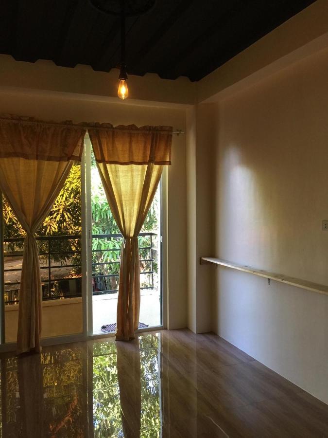 Location One Eighty Bed & Breakfast Bangcusay Ngoại thất bức ảnh