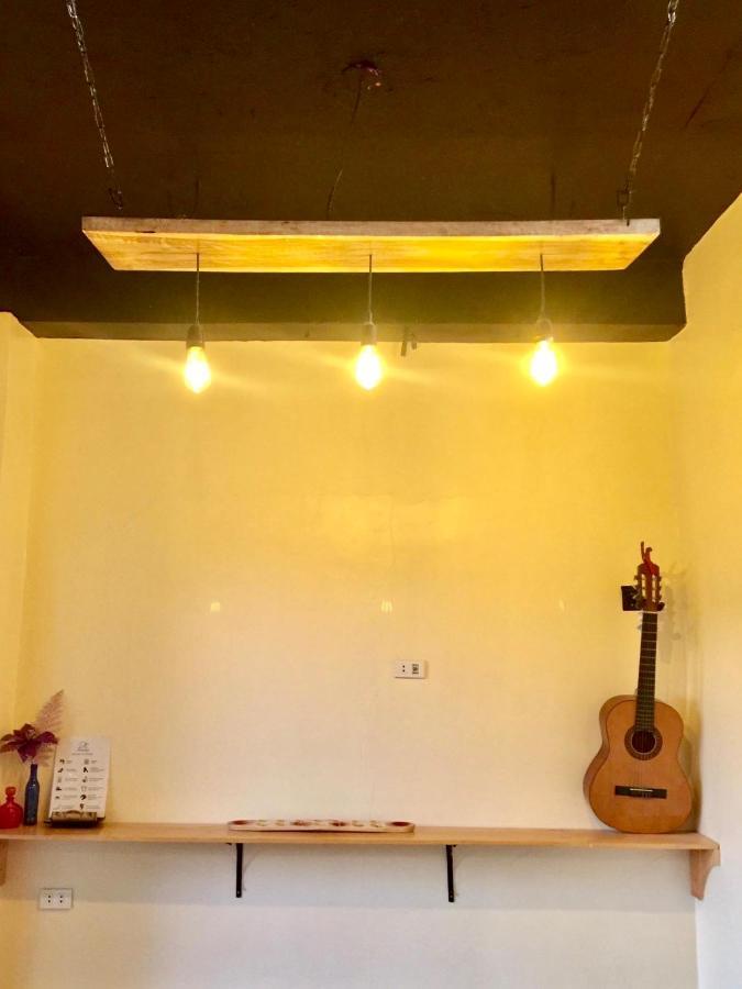Location One Eighty Bed & Breakfast Bangcusay Ngoại thất bức ảnh